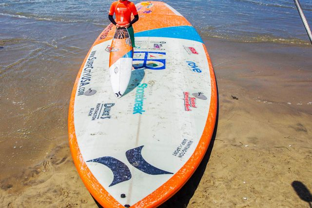 Guinness record - largest SurfBoard in the World