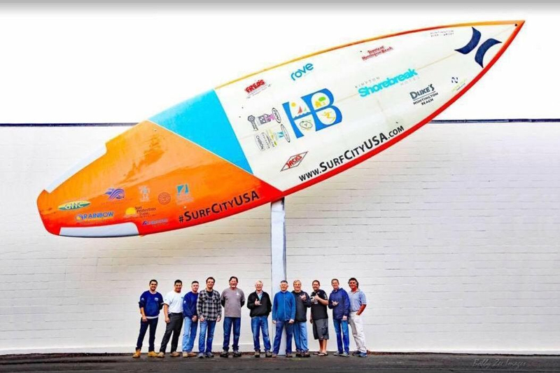 Guinness record - largest SurfBoard in the World
